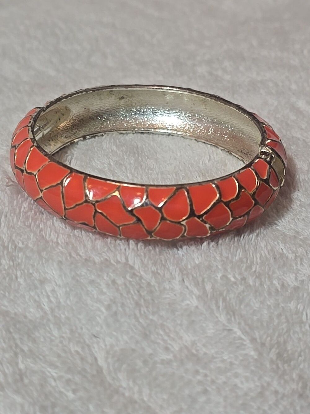 Vintage Silvertone And Enameled Bangle Bracelet